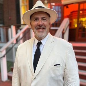 Meet your Posher, Dan